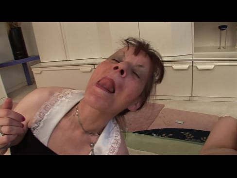 ❤️ Două bunicuțe și un bunic fac sex în trei at porn ro.psi-mass.ru ﹏