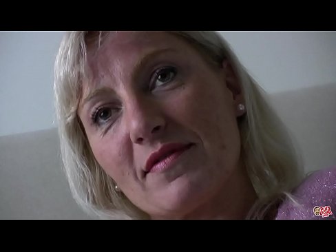 ❤️ Mama pe care am futut-o cu toții ... Doamnă, purtați-vă frumos! at porn ro.psi-mass.ru ﹏